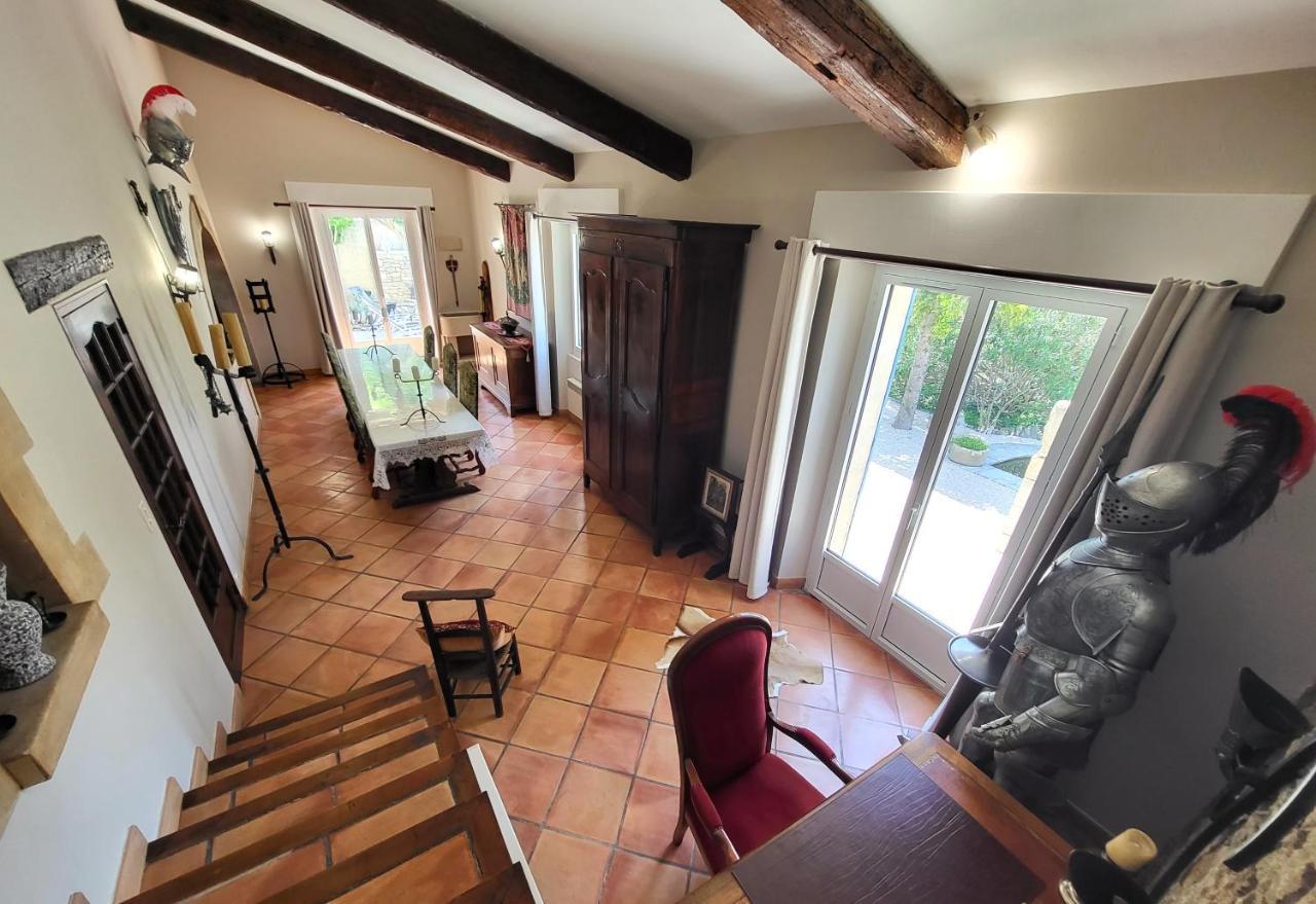 "La Massette Du Cheval Blanc" Villa De Caractere En Pierre Л'Иль-сюр-ла-Сорг Экстерьер фото