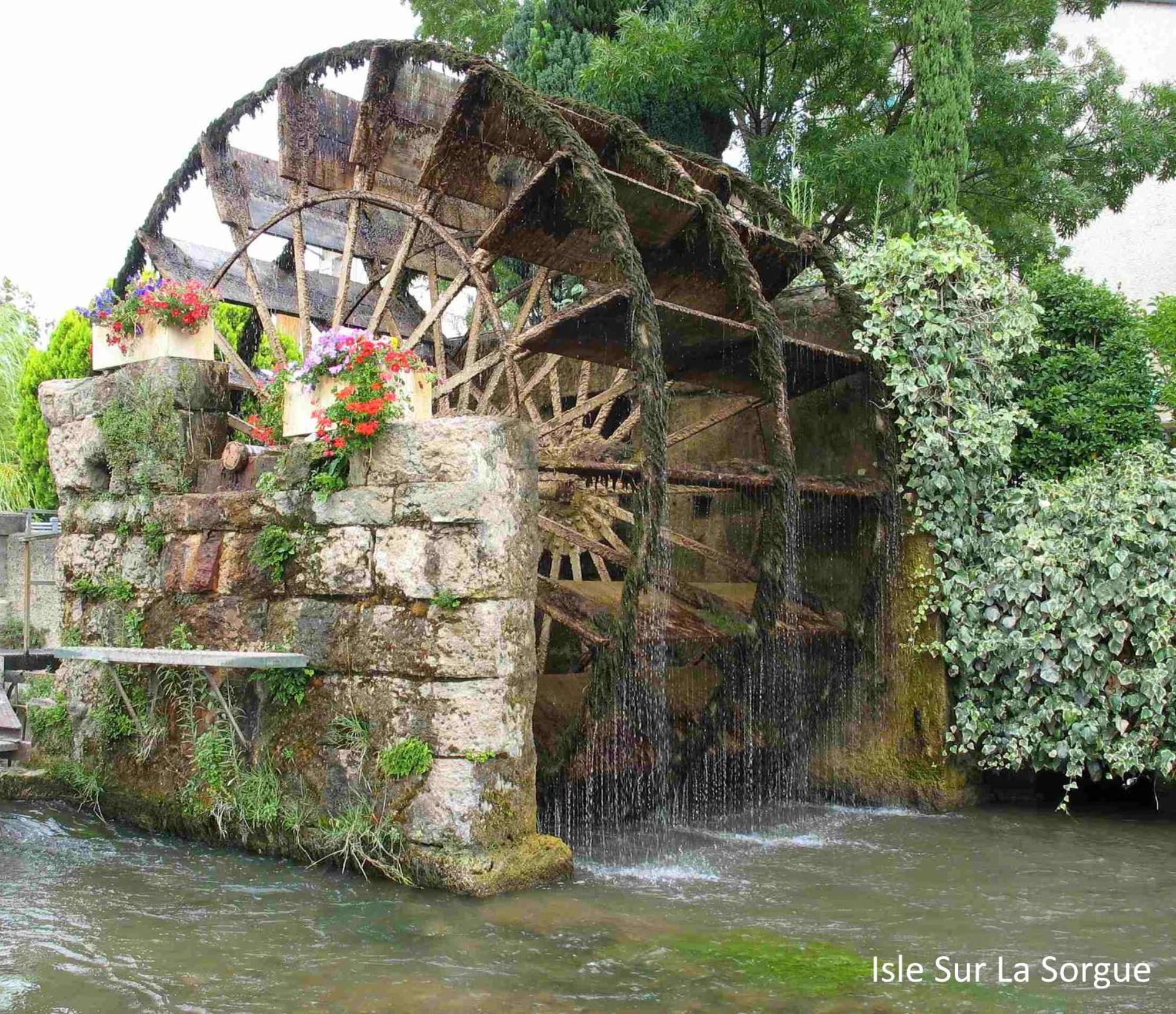 "La Massette Du Cheval Blanc" Villa De Caractere En Pierre Л'Иль-сюр-ла-Сорг Экстерьер фото